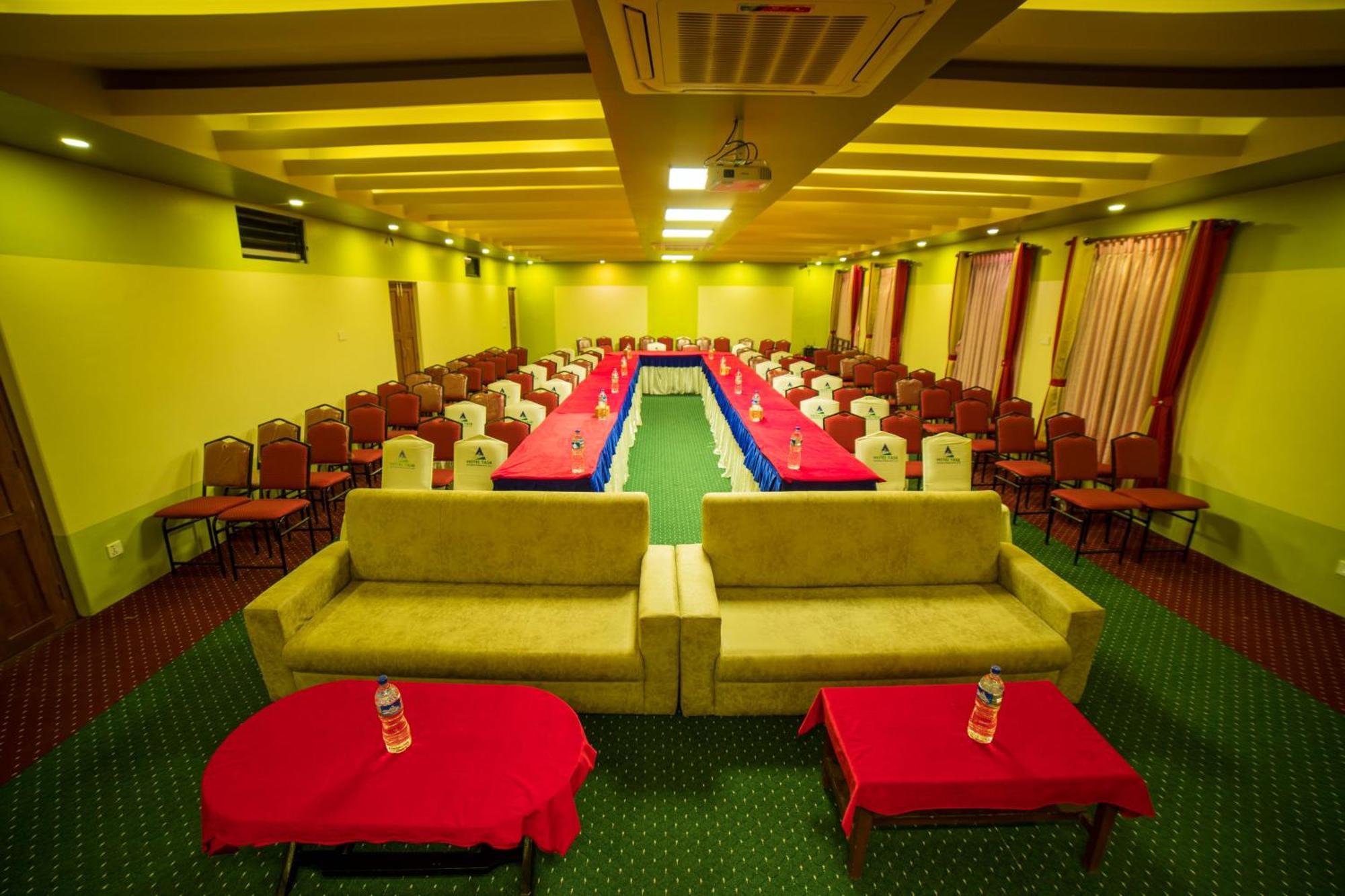 Hotel Task International Pokhara Exterior photo